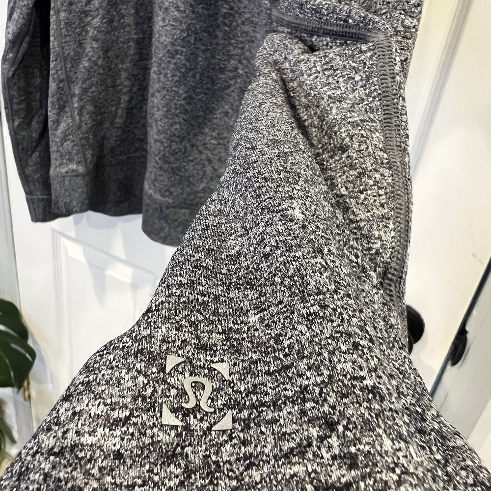 Lululemon Sweater Mens Large‎ Gray Engineered Warmth Lined Sweatshirt Pullover - Picture 6 of 9